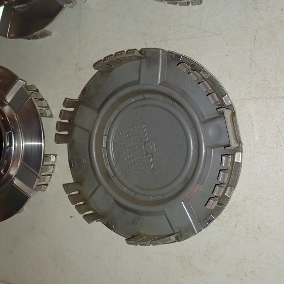 2013 Chevy Tahoe z71 wheel covers - Picture 3 of 6